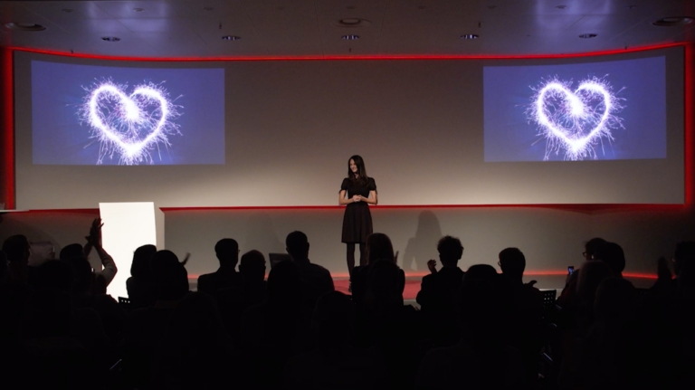 Verena Favre at her talk "listening is important, understanding is crucial"